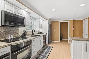 131 Elm Rd, Ross Twp, PA 15237 - Photo 23
