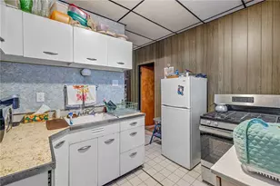 7472 McClure Ave, Pittsburgh, PA 15218 - Photo 41