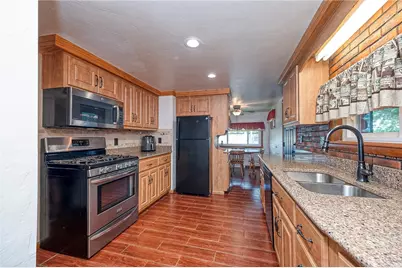 335 Liberty Ave, Washington, PA 15301 - Photo 5