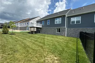 207 Mary Ln, Robinson Twp, PA 15108 - Photo 31