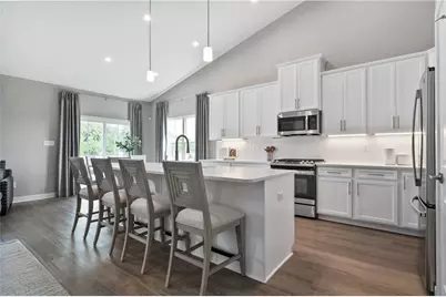 207 Mary Ln, Robinson Twp, PA 15108 - Photo 13