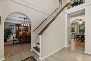 4948 Meadow Crest Dr, Hampton, PA 15101 - Photo 3