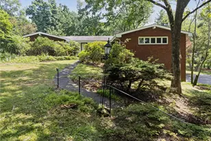 109 Wynnwood Dr, Pittsburgh, PA 15215 - Photo 1
