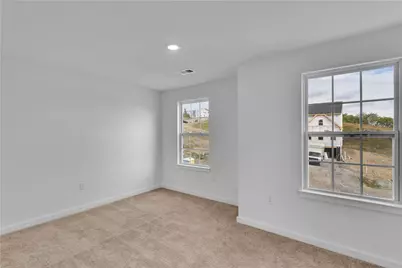 315 William Dr, Pittsburgh, PA 15239 - Photo 3