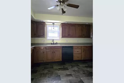 160 N Duffy Rd, Twp of But NW, PA 16001 - Photo 11