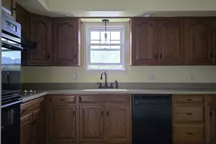 160 N Duffy Rd, Twp of But NW, PA 16001 - Photo 9