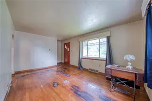 793 Becks Run Rd, Pittsburgh, PA 15210 - Photo 3