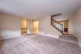 1342 Quail Run Cir, Bethel Park, PA 15102 - Photo 3