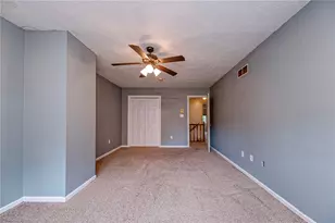 1342 Quail Run Cir, Bethel Park, PA 15102 - Photo 17