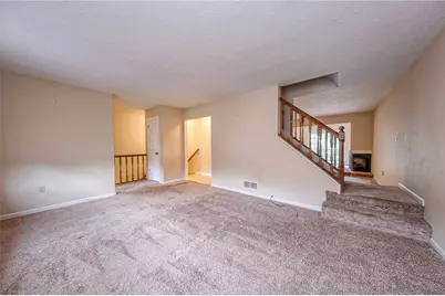 1342 Quail Run Cir, Bethel Park, PA 15102 - Photo 3