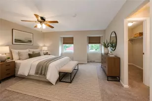 1342 Quail Run Cir, Bethel Park, PA 15102 - Photo 15