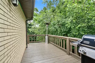 424 Amherst Ave, Moon/Crescent Twp, PA 15108 - Photo 23