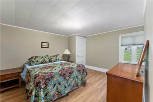 28 Peterson St, Avella, PA 15312 - Photo 9