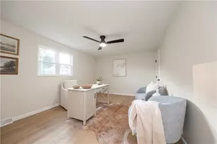 101 Wynview Dr, Coraopolis, PA 15108 - Photo 13
