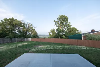 101 Wynview Dr, Coraopolis, PA 15108 - Photo 35