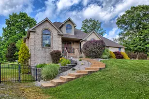 105 Oak Hill Rd, Salem Township, PA 15601 - Photo 3