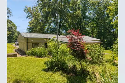 267 Pizza Barn Road, Derry Township, PA 15717 - Photo 9