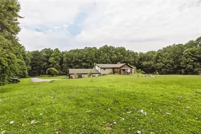 3210 State Route 31, Mount Pleasant Township, PA 15610 - Photo 13