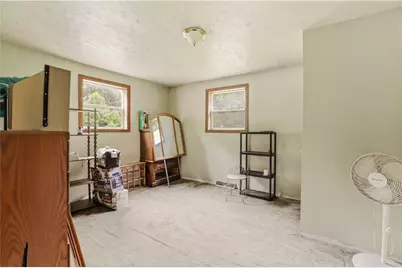 3210 State Route 31, Mount Pleasant Township, PA 15610 - Photo 29