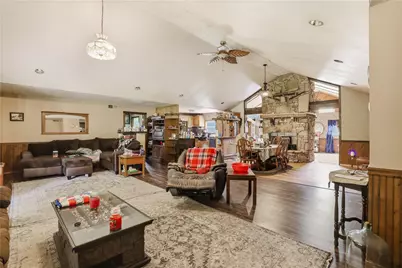 3210 State Route 31, Mount Pleasant Township, PA 15610 - Photo 17