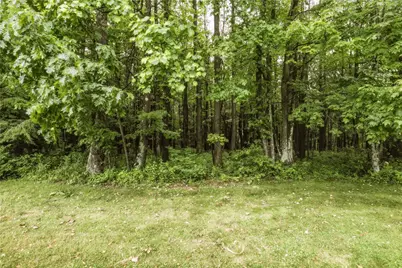 3210 State Route 31, Mount Pleasant Township, PA 15610 - Photo 9