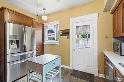 1634 Trinity St, Pittsburgh, PA 15206 - Photo 15
