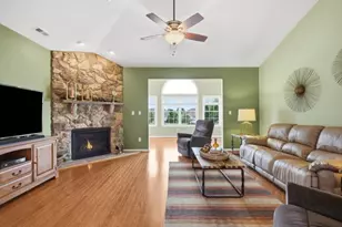 615 Old Glory Ln, Economy, PA 15042 - Photo 15