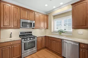615 Old Glory Ln, Economy, PA 15042 - Photo 9