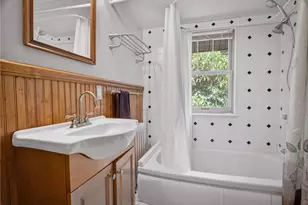 827 Florence Ave, Pittsburgh, PA 15202 - Photo 25
