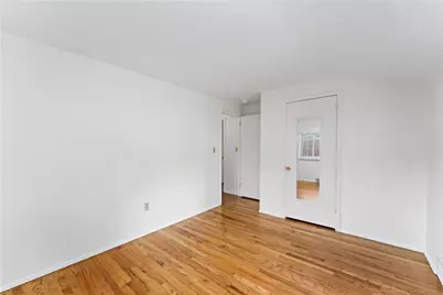 212 Mardi Gras Dr, Pittsburgh, PA 15239 - Photo 17