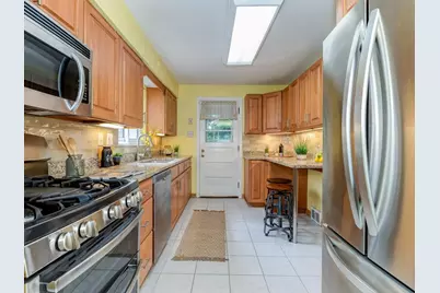 7034 Penn Ave, Pittsburgh, PA 15208 - Photo 11
