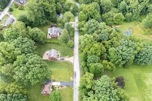 117 Dennis Dr, Indiana Township, PA 15116 - Photo 5