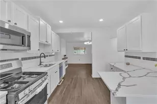 614 Edgemont St, Pittsburgh, PA 15210 - Photo 11