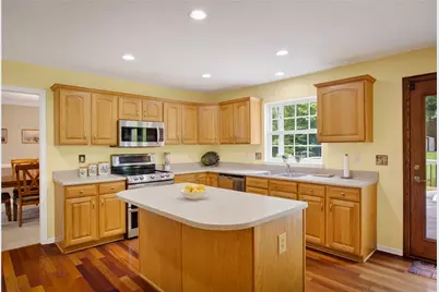 5426 Forest Edge Dr, South Fayette, PA 15057 - Photo 11