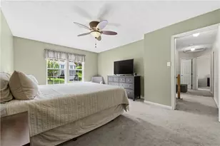 2225 Watchfield Dr, South Park, PA 15129 - Photo 17