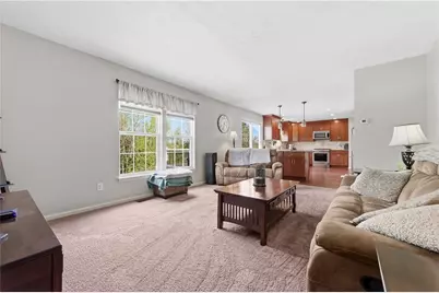 2225 Watchfield Dr, South Park, PA 15129 - Photo 11