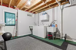 2225 Watchfield Dr, South Park, PA 15129 - Photo 29