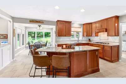 310 Satinwood Lane, Hempfield Township, PA 15601 - Photo 9
