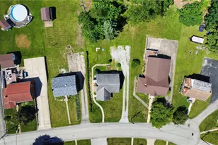 19 Transit Dr, Elizabeth Twp/Boro, PA 15135 - Photo 5