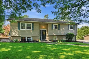 1274 Oakridge Rd, South Fayette, PA 15057 - Photo 1