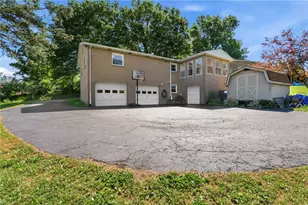 1274 Oakridge Rd, South Fayette, PA 15057 - Photo 25