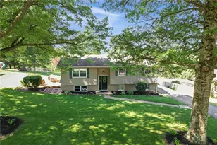 1274 Oakridge Rd, South Fayette, PA 15057 - Photo 3