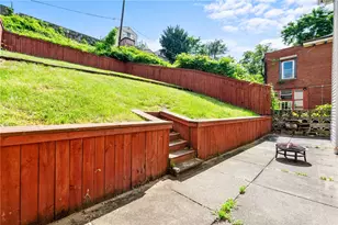 2316 Mission St, Pittsburgh, PA 15203 - Photo 29