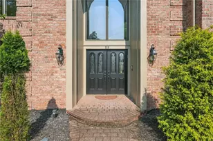 559 Normandy Ct, Pittsburgh, PA 15238 - Photo 3