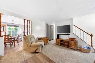 1805 Cedaridge Dr, South Park, PA 15129 - Photo 7