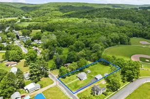 381 Sugarcreek Dr, Sugarcreek Boro, PA 16323 - Photo 5