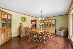 215 Shelby Dr, Hempfield Township, PA 15601 - Photo 7