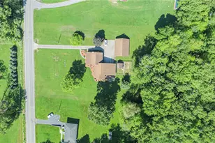 2085 Frew Mill Rd, Shenango Township, PA 16101 - Photo 47