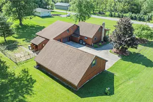 2085 Frew Mill Rd, Shenango Township, PA 16101 - Photo 41