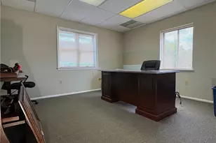 3019 South Park Rd, Bethel Park, PA 15102 - Photo 9